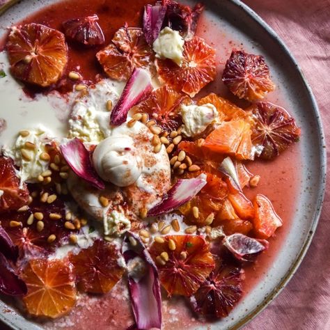 Blood orange, burrata, and pine-nut salad with Christmas spiced dressing - Georgeats Dill Salad Recipe, Pine Nuts Salad, Blood Orange Recipes, Fodmap Friendly, Christmas Spices, Toasted Pine Nuts, Vegetarian Cooking, Orange Recipes, Blood Orange