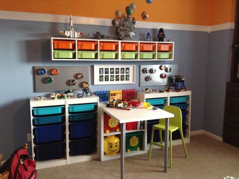 Desk ideas for kids. Lego Storage - Workstation. IKEA #Trofast Storage System - bought the white bins and painted them with plastic-friendly Rustoleum. Added IKEA #Kallax 2x2 and white Melamine table top. Mommy's happy, kid is happy. Win! ....................... #AchievementUnlocked #lego #storage #starwars #IKEAhack #boom #ombre #boysroom Ikea Hacks Storage, Lego Tables, Lego Table With Storage, Lego Desk, Trofast Ikea, Ikea Hack Storage, Lego Bedroom, Ikea Kids Room, Ikea Trofast