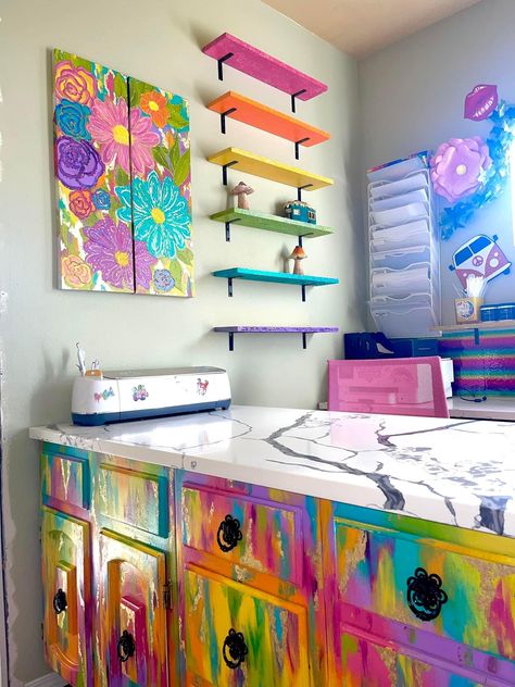 Paint Room Ideas Art Studios, Bright Color Furniture, Paint Studio Aesthetic, Bright Color Office Decor, Pop Art Decoration Ideas, Art Room Ideas Home, Funky Painted Table, Table Painting Ideas Colorful, Paint Kids Table