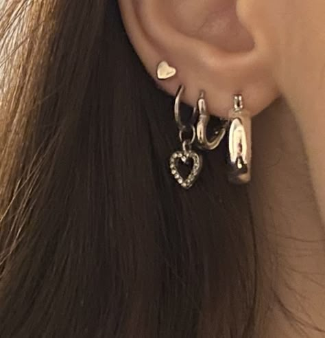 Ušný Piercing, Ear Piercings Ideas, Piercings Ear, Piercings Ideas, Cool Ear Piercings, Pretty Ear Piercings, Cute Ear Piercings, Cute Piercings, Tragus Piercing