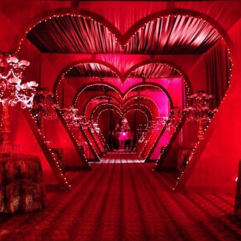 Burlesque Party, Lovecore Aesthetic, Red Lights, Red Room, Red Rooms, Red Aesthetic, Cabaret, Aesthetic Photo, A Heart