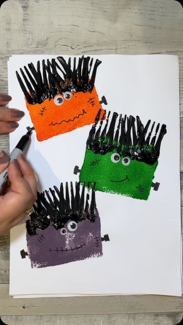 Monster Arts And Crafts For Preschool, Halloween Monster Craft, Monster Paper Plate Craft, Frankenstein Fork Painting, Create A Monster Craft, Monster Mash Footprint Craft, Sponge Crafts, Pumkin Decoration, Halloween Crafts For Toddlers