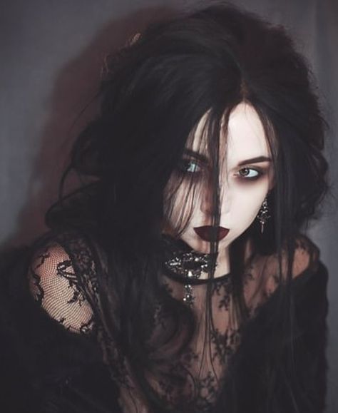 Calm Images, Goth Gifts, How To Impress, Goth Subculture, Vampire Goth, Romantic Goth, Victorian Goth, Goth Women, Goth Beauty