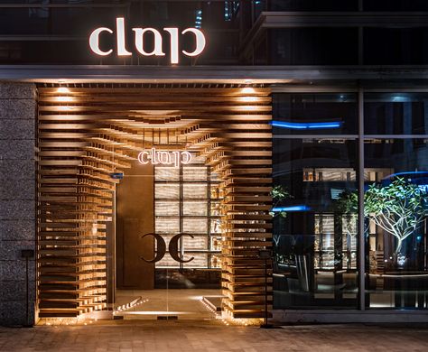 Clap Restaurant & Bar - Eat Out | DIFC Eclectic Chandeliers, Dubai Photos, Japanese Dining, Design Restaurant, Stone Bowl, Rooftop Restaurant, Red Sun, Gate Design, Out Of This World