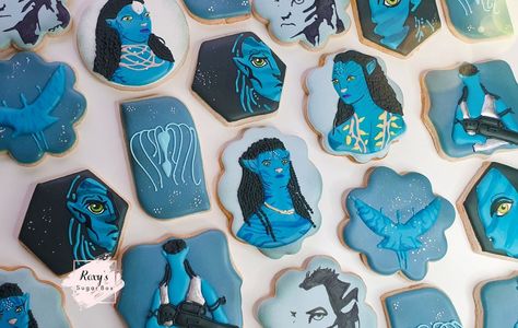 Avatar The Way Of Water Cake Ideas, Avatar Cookies Decorated, Avatar The Way Of Water Party, Avatar Party Decorations, Avatar Cookies, Avatar Birthday Party Ideas, Avatar Food, Avatar Birthday, Water Birthday Parties