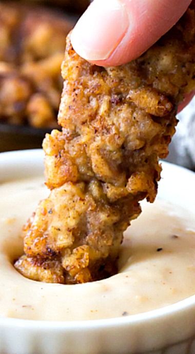 Steak Fingers with Country Gravy ❊ Steak Fingers, Steak Strips, Chicken Fried Steak Recipe, Fried Steak Recipes, Country Gravy, Chimichurri Recipe, Dip Sauce, Fried Steak, Chicken Fried Steak