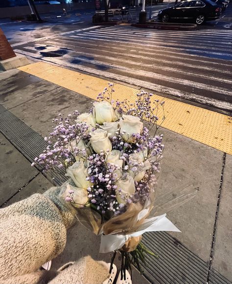 Vintage Bouquet Aesthetic, Lavender Flower Bouquet Aesthetic, Lavender And Roses Bouquet, Pretty Boquet Aesthetic, Lavender And White Flower Bouquet, Lavender And White Rose Bouquet, Lavender And Rose Bouquet, White And Purple Flower Bouquet, Flower Bouquet Inspiration