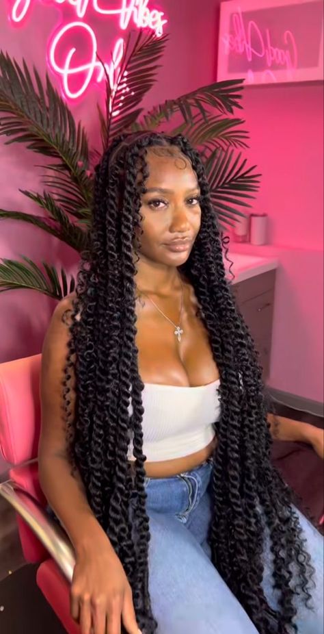 Long Big Twists For Black Women, Cute Big Braids Hairstyles, 613 Passion Twists Black Women, Large Havana Twists Long, Jumbo Passion Twists With Curls, Big Island Twist, Jumbo Boho Twists Black Women, Distressed Twists, Long Boho Twists