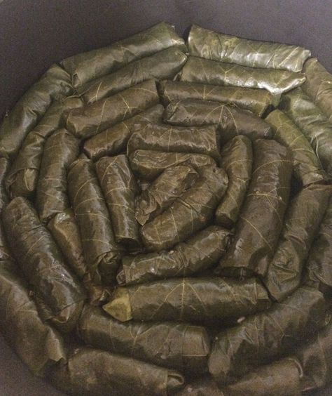 Armenian traditional food. Tolma Birthday 25, Armenian Recipes, Armenia, Grape Leaves, Traditional Food, Rosemary, Grapes, Dessert, Ethnic Recipes