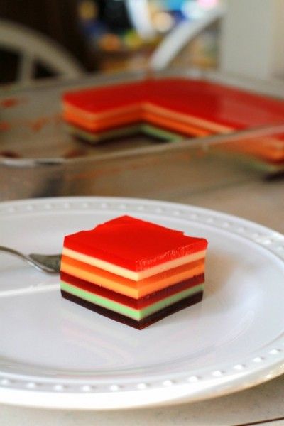 seven layer jello Turned out really well. About 40 minutes for the pure jello layers to harden Layer Jello, Rainbow Jello Recipe, Layered Jello Recipe, Orange Jello Salads, Jello Mold Recipes, Jello Jigglers, Rainbow Jello, Jello Flavors, Layered Jello