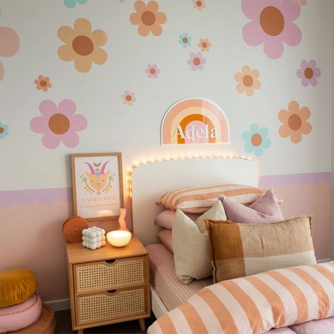 Girl Room Inspiration, Ideas Habitaciones, 6 Elements, Kids Rooms Inspo, Toddler Girl Room, Kids Bedroom Inspiration, Toddler Room Decor, Floral Room, Flower Wall Decals