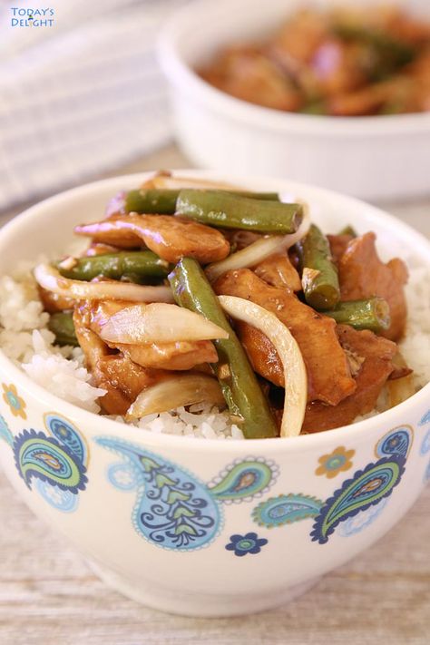 Filipino Pork Barbecue Recipe, Panda Express String Bean Chicken, String Bean Chicken, Green Beans Stir Fry, Chicken Breast Sauce, Chicken Breast Stir Fry, Beans Stir Fry, Marinated Chicken Breast, Stir Fry Green Beans