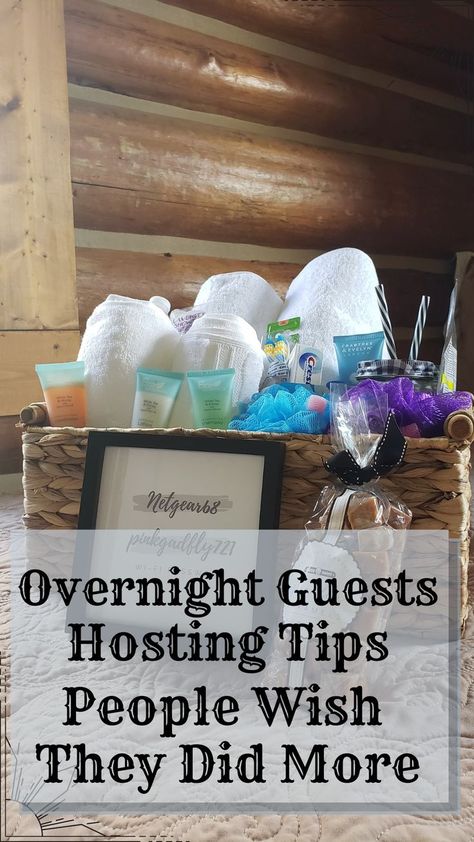 Dinner Hosting Ideas, Guest Room Baskets, Guest Welcome Baskets, Guest Checklist, Clean Organized House, House Guest Gifts, Guest Room Essentials, Welcome Basket, Event Quotes