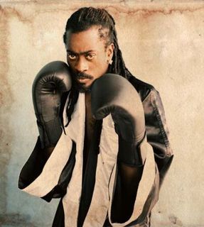 Beenie Man...Knock'em out Sexy! Men Dancing, Burning Spear, Calypso Music, Jamaican Men, Beenie Man, Let Him Go, Reggae Artists, Letting Go Of Him, Reggae Music