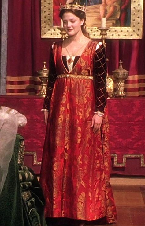 20 of pop culture's most show-stopping red dresses Ever After Dresses, Jenny Beavan, Au Characters, Contemporary Costumes, Cinderella Story, A Cinderella Story, Movie Costumes, Historical Dresses, Gorgeous Gowns