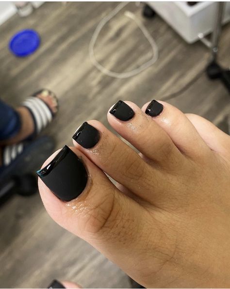 Black Toe Nails, Henna Nails, Gel Toe Nails, Acrylic Toes, Acrylic Toe Nails, Pretty Toe Nails, Hard Nails, Cute Toe Nails, Classy Acrylic Nails