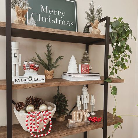 Bookshelf Styling Christmas, Winter Bookshelf Decor, Christmas Decor On Shelf, Christmas Decorations On Shelves, Shelves With Christmas Decor, Christmas Bookshelf Styling, Book Shelf Christmas Decor, Christmas Decor Bookshelf, Christmas Bookcase Decor Living Room