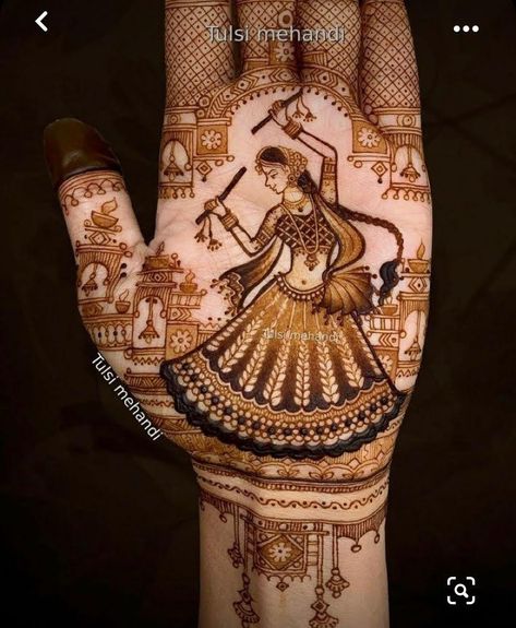 Garba Mehendi Designs, Mendhi Design For Navratri, Garba Mehndi Designs, Navratri Mahedi Design, Navratri Mehendi Designs, Navratri Mehendi, Figure Mehndi Designs, Dulhan Mehndi Design, Traditional Mehndi Designs