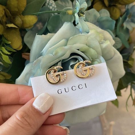 Gucci Earrings, Expensive Jewelry Luxury, Luxe Jewelry, Gucci Jewelry, Luxury Earrings, Dior Jewelry, Dope Jewelry, Girly Accessories, Belt Jewelry