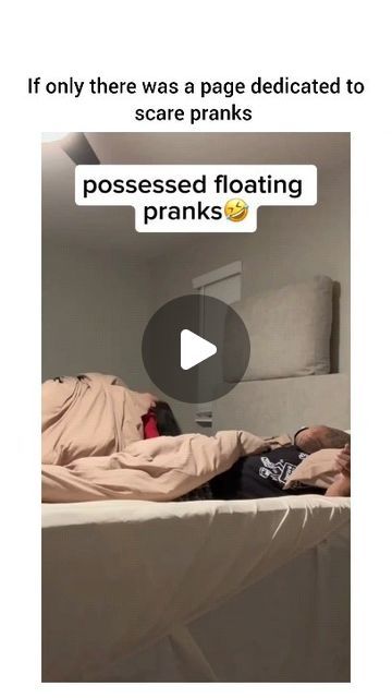 Scare Prank on Instagram People Getting Scared Funny Video, Hidden Speaker Prank, Funny Scare Pranks, Scare Pranks Videos Funny, Best Pranks Ever Hilarious, Funny Pranks Videos, Prank Videos Funny, Scared Funny, Spider Prank