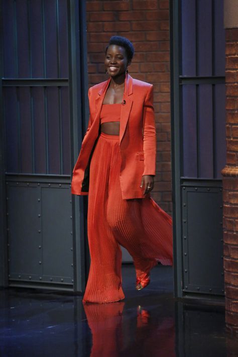 Balmain Outfit, Balmain 2016, Lupita Nyong, Orange Suit, Lupita Nyongo, Lupita Nyong'o, Mode Casual, Maxi Skirts, Mode Vintage