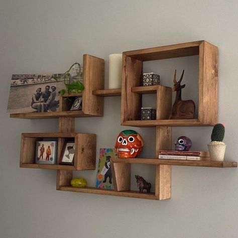 Use scrap wood to create something special with these beginner-friendly ideas. Shelf Crystals, Crystals Shelf, Scrap Wood Ideas, Essential Oils Shelf, Creative Shelving Ideas, Wood Display Shelf, Essential Oil Shelf, Floating Wall Shelf, Crystal Shelves