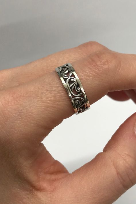 Silver Male Rings, Silver Band Ring For Men, Vintage Rings Men, Mens Ring Silver, Silver Rings Aesthetic Men, Rings For Men Aesthetic, Men’s Rings, Men Rings Aesthetic, Mens Jewelry Aesthetic