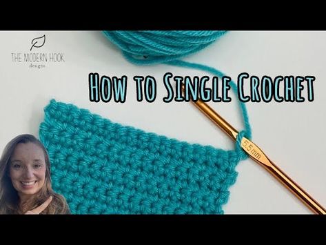 Single Crochet For Beginners, Slip Knot Crochet, How To Single Crochet, Knitted Socks Free Pattern, Crochet Chain Stitch, Beginning Crochet, Chain Scarf, Crochet Chain, Crochet Stitches For Beginners