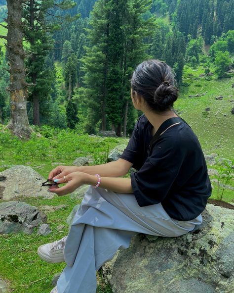 Some pictures from pahalgam. . . . . . . . #pahalgam #video #viral #trending #viralreels #trekking #lidderwat #liddervalley #lidderriverpahalgam #tarsarmarsar #suggestions #explore #explorepage #explorepage✨ #exploring #fyp #fypage #fypシ #kashmir #kashmirtourism #kashmirtrip #triptokashmir #pahalgam❤️ #pahalgamvalley #memes #memesdaily #love #polaroid #polaroidphoto #polaroidcamera . . . . . [Adventure, Nature, Trip, Kashmir, Kashmir valley, Pahalgam, Algorithm, Instahood, Fashion, Poses, Ar... Kashmir Girl, Love Polaroid, Nature Poses, Kashmir Trip, Kashmir Valley, Nature Trip, Girls Dps, Nursing Fashion, Instagram Profile Picture Ideas