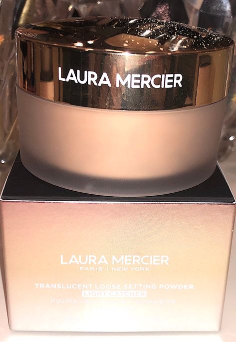 Laura Mercier Light Catcher, Laura Mercier Powder Puff, Loose Powder Laura Mercier, Laura Mercier Translucent Powder Honey, Laura Mercier Translucent Setting Powder, Laura Mercier Translucent Powder, Makeup List, Translucent Powder, Plastic Jars