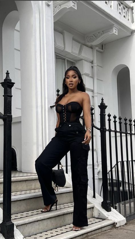 Black Outfits On Black Women, Fancy Baddie Outfits, Fancy All Black Outfits Women, Valentine’s Day Dinner Outfits For Women, Dinner Outfits Black Women Casual, Elegant Dinner Outfit Classy Night Chic, It Girl Outfit Black Women, Baddie Formal Outfits, All Black Dinner Outfits Black Women