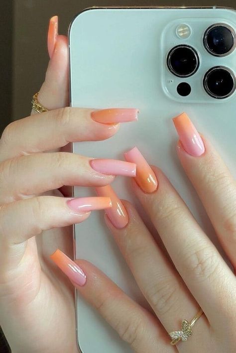 Long acrylic peach and pink ombre nails Coral Nail Designs, Coral Acrylic Nails, Uñas Color Coral, Coral Nail Art, Coral Nails With Design, Coral Nail, Flame Nail Art, Posh Nails, Orange Nail Designs