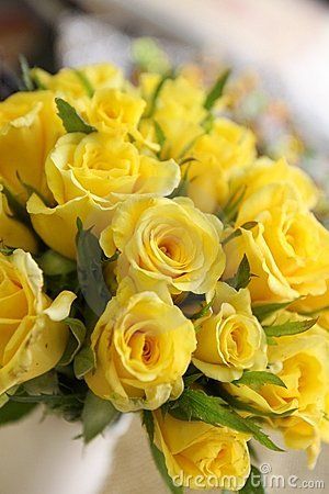 Bouquet of beautiful yellow roses Yellow Roses Arrangement, Yellow Rose Bouquet, Yellow Rose Tattoos, Roses Bouquet Gift, Roses Only, Yellow Rose Flower, Yellow Bouquets, Rose Corsage, Tattoo Traditional