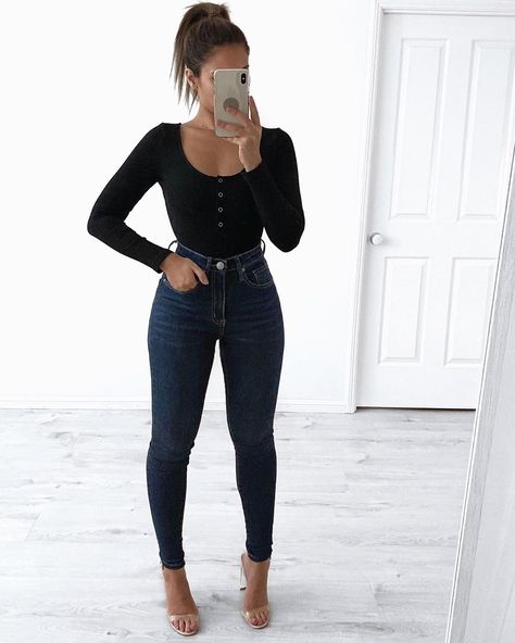 Bodysuit Outfit Jeans, Black Bodysuit Outfit, Fabulous 50, Casual Bodysuit, Bodysuit Designs, Fashion Inspiration Board, Body Suit Outfits, Short Denim Skirt, Closet Ideas