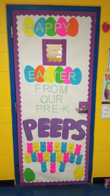 Classroom Door Decor Preschool, Easter Decorations Preschool, Easter Door Decorations Classroom Peeps, Easter Class Decorations, March Decorations Classroom, Easter Wall Decorations For School, Peeps Door Decorations Classroom, Hanging With My Peeps Classroom Door, Easter Daycare Door Ideas