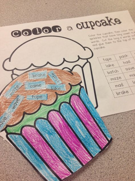 Long Vowel /a/ Cupcakes Freebies Phonics Ideas, Word Work Stations, Long Vowel Words, Vowel Activities, First Grade Phonics, Long Vowel, Magic E, Grade Spelling, Kindergarten Ela