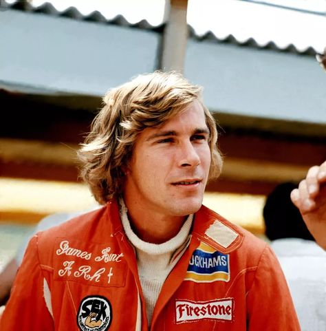 James Hunt, Biography Books, Neil Armstrong, Racing Drivers, Breakfast Of Champions, Racing Driver, Motor Racing, Nascar Racing, Long Blonde Hair