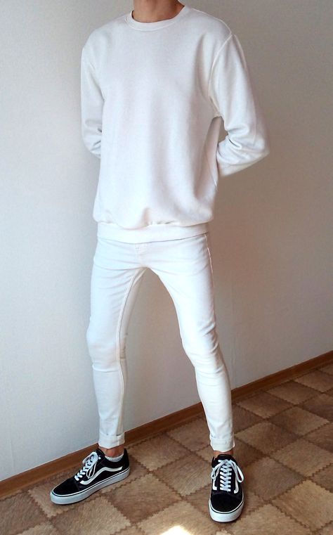 Vans Old Skool White, Jeans Guys, Outfit Vans, Girly Style Outfits, Boot Outfits, Outfit Hombre, Outfits Hombre, Men Stylish Dress, Mens Fashion Urban