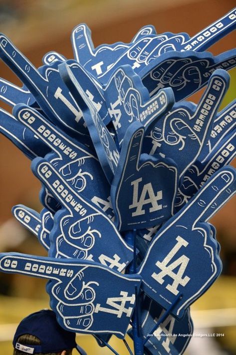 Dodgers Decorations, La Dodgers Birthday Party, Dodgers Birthday Party, Dodgers Cake, Dodgers Party, Baseball Theme Birthday, Baseball First Birthday, La Dodgers Baseball, Dodgers Girl