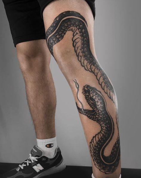 Snake Tatoos Aesthetic Men, Japanese Tattoo Art Snake, Snake Calf Tattoo Men, Japanese Style Leg Tattoo, Leg Sleeve Tattoo Men Full Ideas, Calf Snake Tattoo, Asian Snake Tattoo, Snake Tattoo Leg, Snake Tattoo On Leg