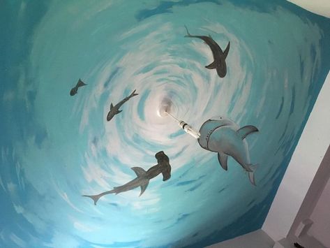 Sharks on the ceiling Shark Mural, Shark Themed Bedroom, Alice In Wonderland Door, Shark Bedroom, Underwater Bedroom, Sea Bedrooms, Underwater Room, Shark Room, Sea Murals