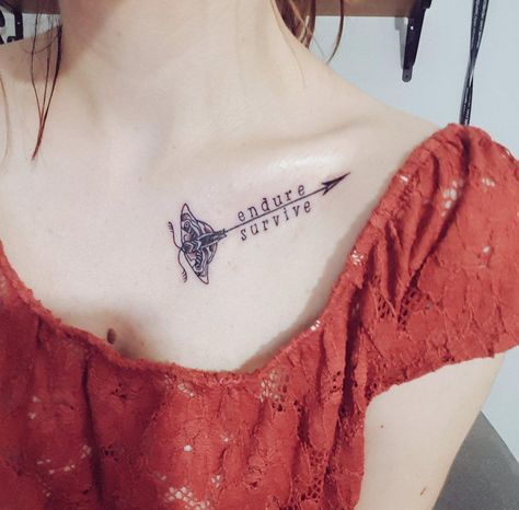 The Last Of Us Inspired Tattoo, Tatuagem The Last Of Us, The Last Of Us Tattoo Ideas, Us Tattoo Ideas, Uncharted Tattoo, Tlou Tattoo, The Last Of Us Tattoo, Last Of Us Tattoo, Apocalypse Tattoo