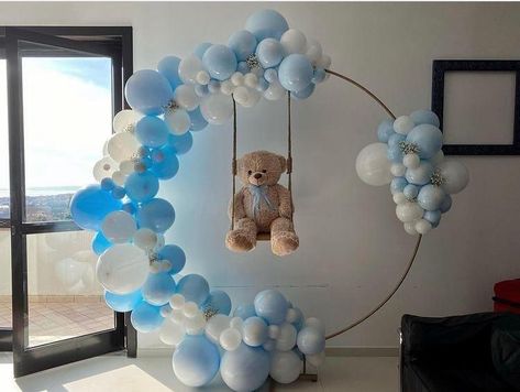 Baby Gender Reveal Party Decorations, Boy Baby Shower Centerpieces, Baby Shower Balloon Decorations, Bear Baby Shower Theme, Idee Babyshower, Shower Balloons, Baby Shower Theme Decorations, Baby Shower Deco, Baby Boy Shower Favors