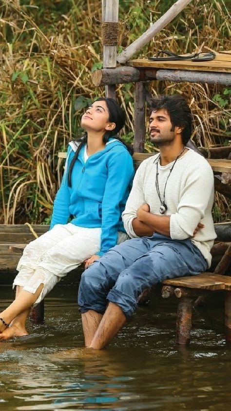 rashmikamandannafc2 • Original Audio Vijay Devarakonda Arjun Reddy, Arjun Reddy, Dear Comrade, Love Pic, Indian Wedding Couple Photography, Vijay Devarakonda, Movie Pic, Love Couple Photo, Couple Photoshoot Poses