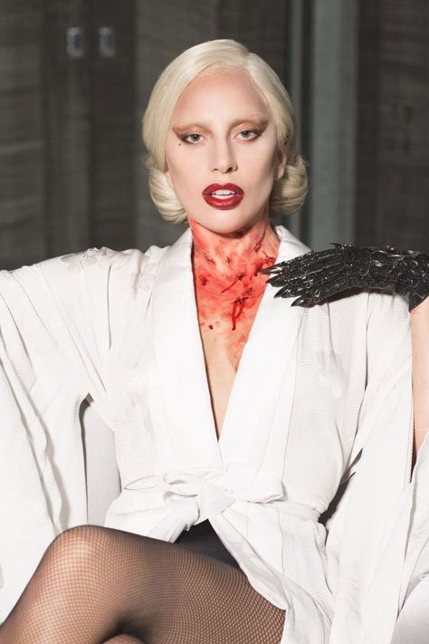 Lady Gaga Ahs, The Countess, Horror Story, American Horror, American Horror Story, Lady Gaga, A Woman, Red, White