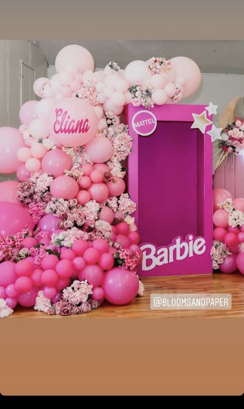 Girls Barbie Birthday Party, Barbie Decorations, Donut Themed Birthday Party, 18th Birthday Party Themes, Barbie Party Decorations, Barbie Theme Party, Barbie Sets, Barbie Birthday Party, Barbie Theme