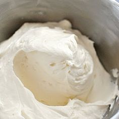 Ms. Humbles Whipped Cream Cheese Frosting Whipped Cream Cheese Frosting Recipe, Cinnabon Frosting, Mousse Dolce, Whipped Cream Cheese Frosting, Cheese Frosting Recipe, Resipi Kek, Icing Frosting, Pumpkin Spice Cake, Torte Cupcake