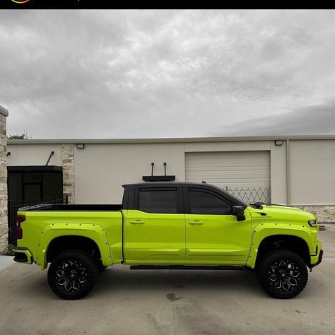 Not gonna lie… I absolutely LOVE this @chevrolet Silverado done by @jlecustoms_ #chev #chevy #chevrolet #silverado #chevysilverado… | Instagram Chevrolet Suv, Toyota Tundra Lifted, Custom Silverado, Chevy Trucks Silverado, Customised Trucks, Monster Car, Tacoma Truck, Trail Boss, New Luxury Cars