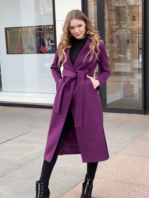 Purple Coat Outfit Winter, Purple Coat Outfit, Wool Coat Outfits, Long Jacket Outfit, Peacoat Outfit, Purple Trench Coat, Winter Jacket Outfits, Houses Interior, Winter Coat Outfits