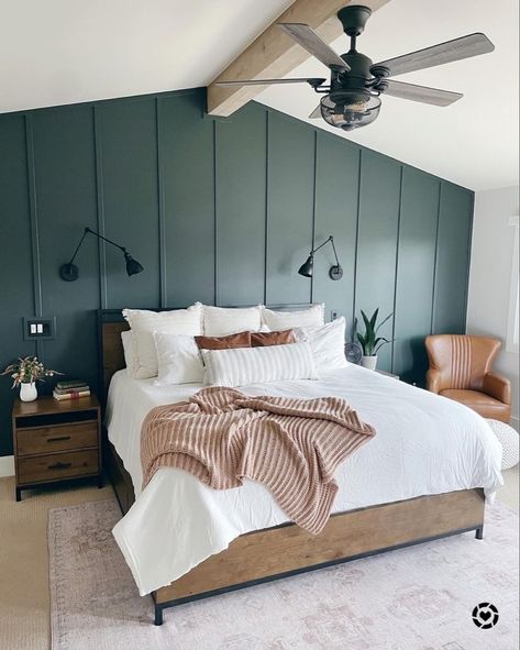 50 Beautiful Board and Batten Wall Ideas - Nikki's Plate Bed Accent Wall, Board And Batten Wall Ideas, Batten Wall Ideas, Dining Room Teal, Wall Behind Bed, Diy Headboard Ideas, Batten Wall, Big Boy Bedrooms, Headboard Ideas